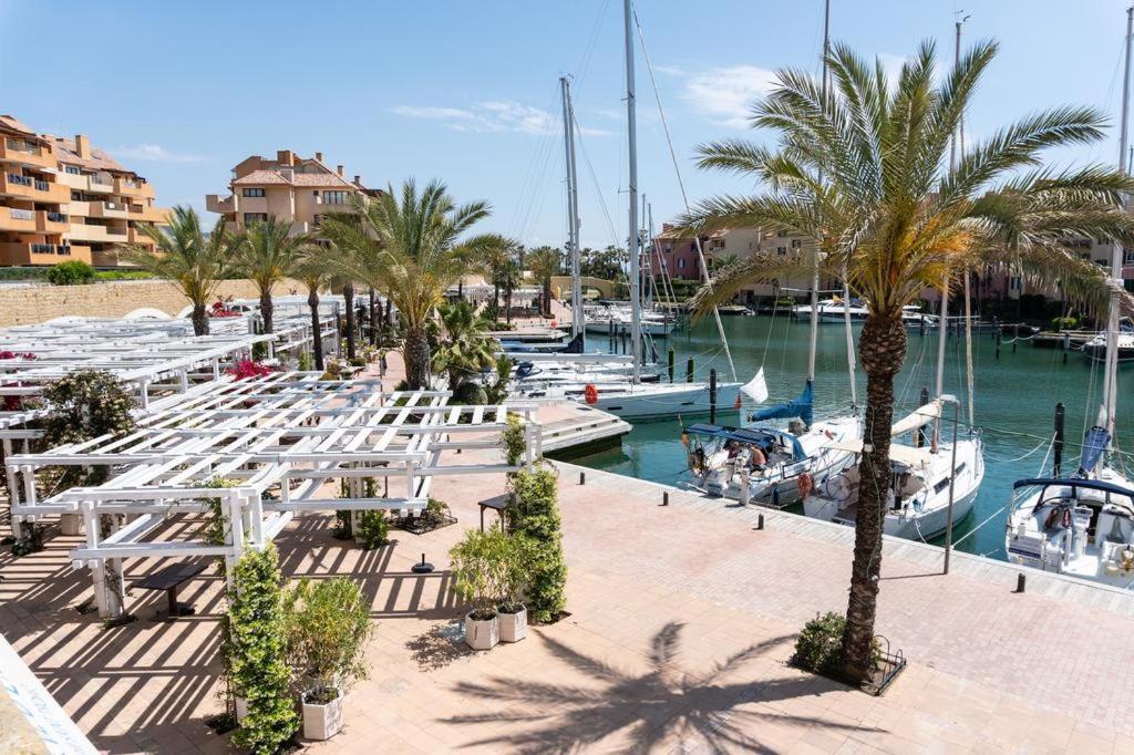 New & Modern Apartment - Marina, Sotogrande Exterior photo